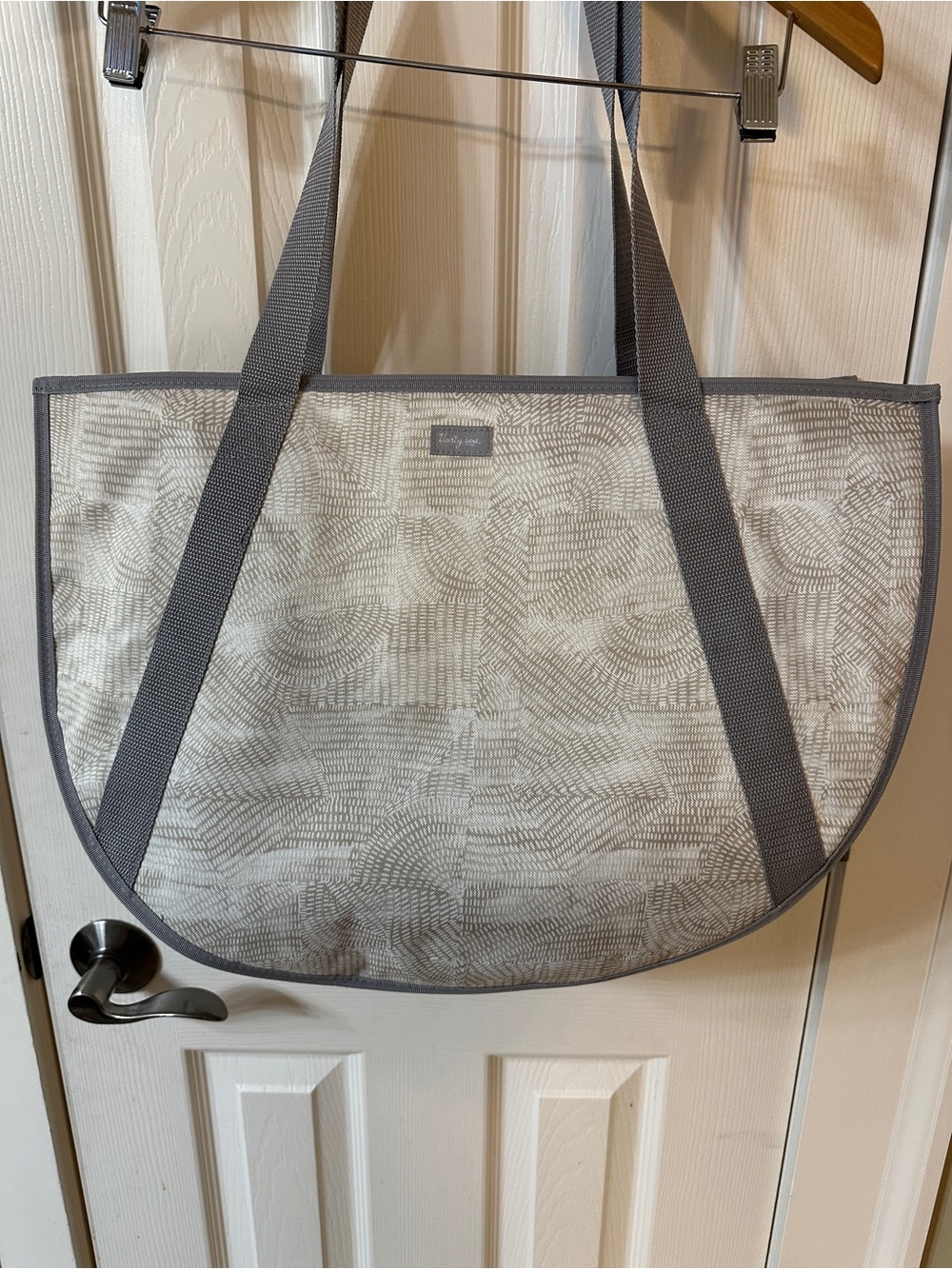 Thirty One Round Utility Tote Desert Dash Like NEW
